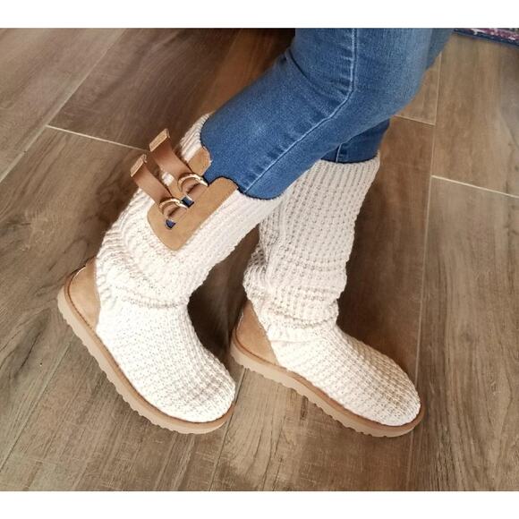 UGG Classic Solene Tall Boots - 7 - Picture 7 of 7